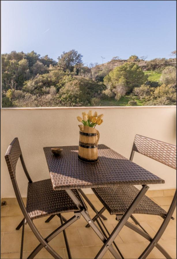 Old Town Two Bedroom Center Apartment Albufeira